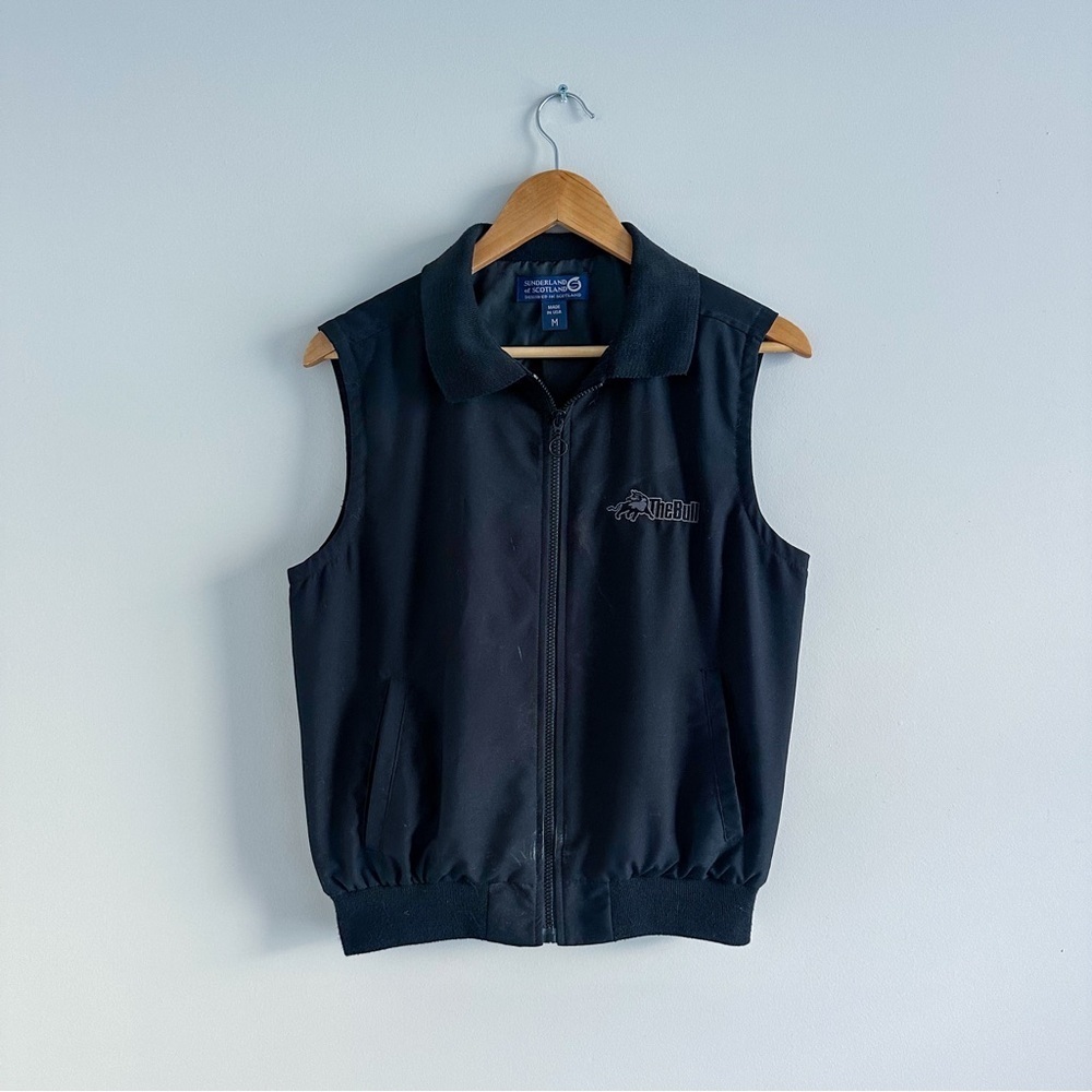 3/$20⚡️ Embroidered “The Bull” Collared Full Zip Up Vest Sunderland of Scotland
